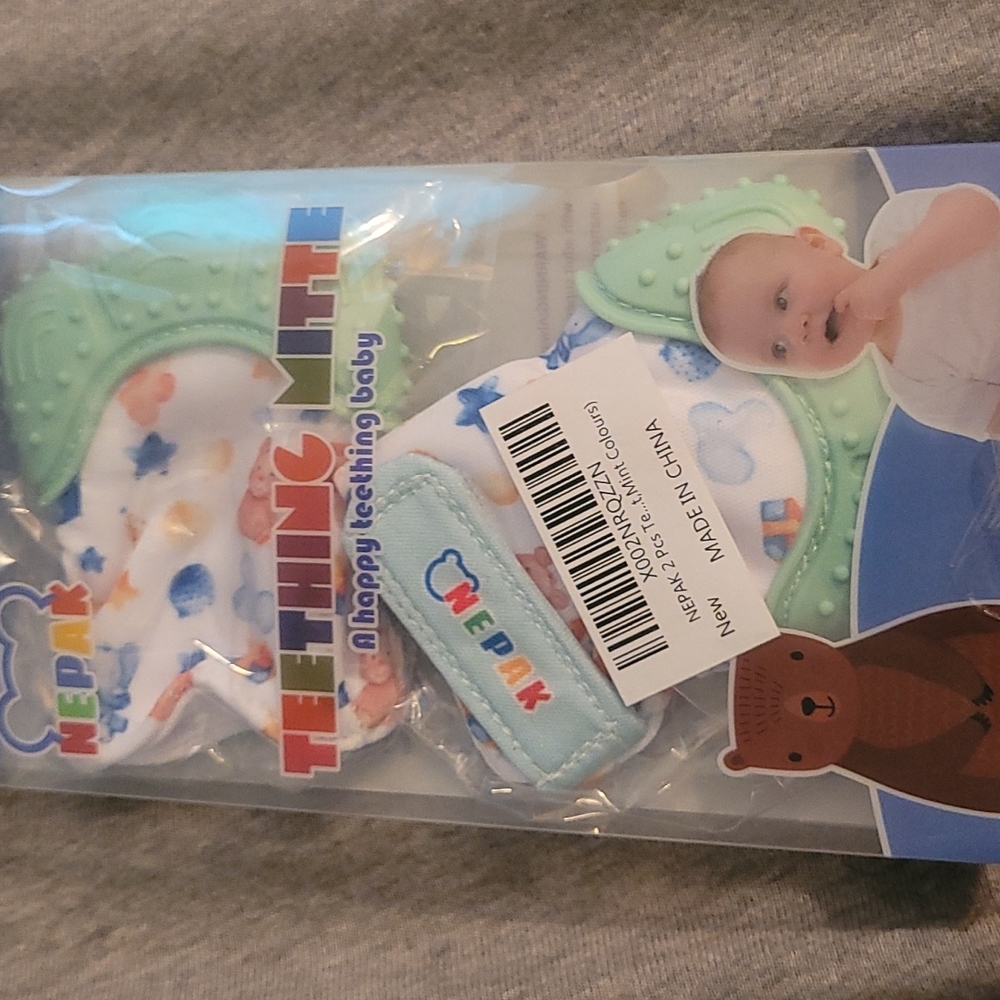 Teething mitts